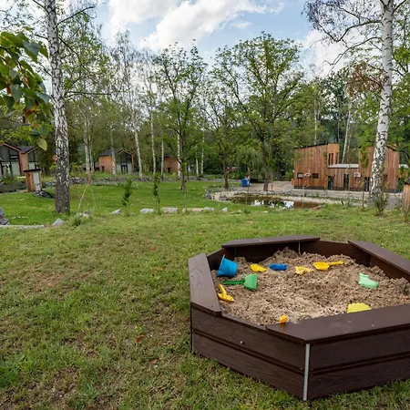 Moderni Se Zastresenou Terasou V Dochazkove Vzdalenosti Na Plaz Feriehus Nalzovicke Podhaji